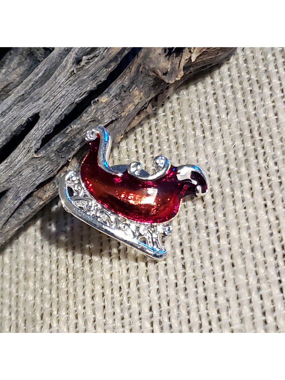 New Vintage Christmas Silver Red Enamel Sweater Lapel Spot Pin Brooch